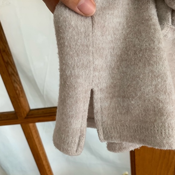 Yoga Coverup/Sweater, extremely soft - Picture 5 of 6